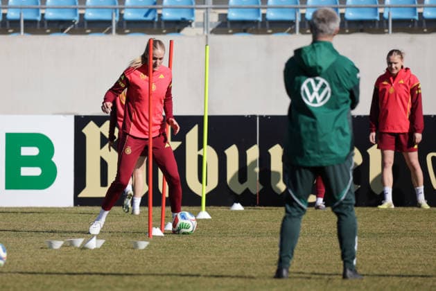 05.03.2026, xgrfx, Fussball Training , Deutsche Frauennationalmannschaft v.l. Camilla Küver (Deutsche Frauennationalmannschaft) (DFL DFB REGULATIONS PROHIBIT ANY USE OF PHOTOGRAPHS as IMAGE SEQUENCES and or QUASI-VIDEO) Dresden