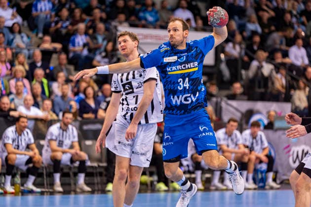 DAIKIN Handball Bundesliga: TVB Stuttgart vs. THW Kiel; 05.03.2026 Stuttgart, GERMANY - 05. März 2026: Kai Häfner (TVB Stuttgart, 34) beim Abschluss am Kreis während dem Match zwischen dem TVB Stuttgart und dem THW Kiel am 24. Spieltag der Daikin Handball Bundesliga in der Porsche-Arena. Copyright: xBEAUTIFULxSPORTS Steinx