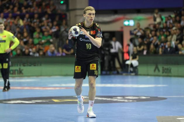 05.03.2026, xgox, Handball - EHF Champions League SC Magdeburg - FC Barcelona, Barca v.l. Gisli Thorgeir Kristjansson (Magdeburg, 10) am Ball, plays the ball Magdeburg