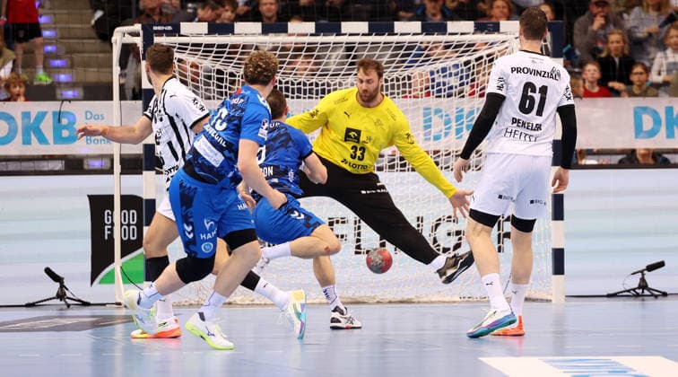 05.03.2026, Deutschland, Stuttgart, Handball Bundesliga, TVB Stuttgart vs. THW Kiel, Andreas Wolff (Kiel) im Tor