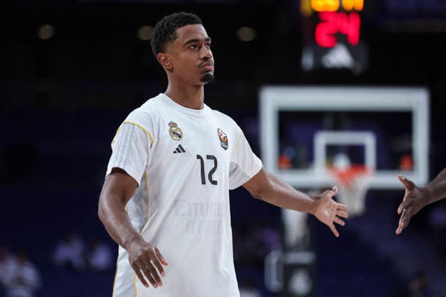 March 5, 2026, Madrid, Madrid, Spain: Theo Maledon of Real Madrid gestures during the EuroLeague Regular Season Round 30 match between Real Madrid and Virtus Bologna at Movistar Arena on March 05 2026, in Madrid, Spain. Madrid Spain - ZUMAa181 20260305_zaa_a181_033 Copyright: xIrinaxR.xHipolitox