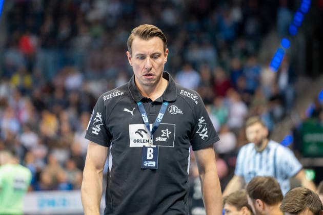 Handball I Herren I Saison 2025-2026 I Bundesliga I 24. Spieltag I TVB Stuttgart - THW Kiel I 05.03.2026 Filip Jicha (Trainer, THW Kiel) enttäuscht traurig unzufrieden Stuttgart Porsche Arena Baden-Württemberg Deutschland Copyright: xLobeca MaxxPetershansx