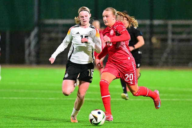 Hammarby IP STOCKHOLM, SWEDEN - MARCH 05: Nikoline Nielsen of Denmark and Dana Kessler of Germany in the UEFA Womens U17, U 17 EURO Qualifier, EM, Europameisterschaft football match between Germany and Denmark at Hammarby IP on March 5, 2026 in Stockholm, Sweden. (Peter Sonander SPP) Copyright: xPeterxSonanderx xSPPx spp-en-PeSoSp-PSon-20260305-184544_PS_6368.JPEG