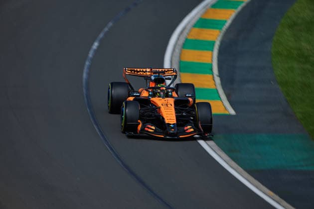 06.03.2026, xrarjax, Motorsport FIA Formel 1, Grand Prix von Australien v.l. Oscar Piastri (McLaren) Startnummer 81 (FIA REGULATIONS PROHIBIT ANY USE OF PHOTOGRAPHS as IMAGE SEQUENCES and or QUASI-VIDEO) Melbourne