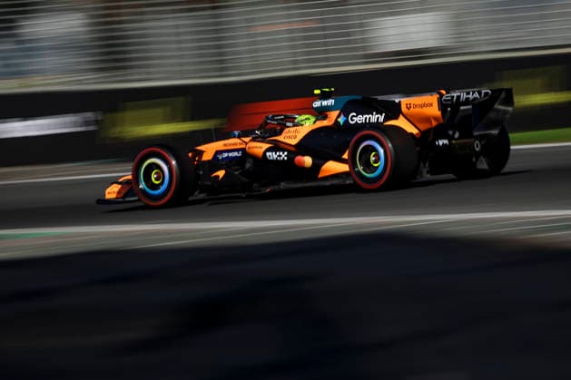 F1 - AUSTRALIAN GRAND PRIX 2026 01 NORRIS Lando (gbr), McLaren F1 Team MCL40, action during the Formula 1 Qatar Airways Australian Grand Prix 2026, 1st round of the 2026 Formula One World Championship, WM, Weltmeisterschaft from March 6 to 8, 2026 on the Albert Park Circuit, in Melbourne, Australia - MelbourneAustralia  Copyright: xXavixBonillax
