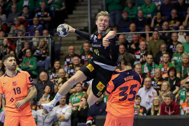 05.03.2026, xgox, Handball - EHF Champions League SC Magdeburg - FC Barcelona, Barca v.l. Gisli Thorgeir Kristjansson (Magdeburg, 10) wirft Tor, Torschuetze, erzielt Tor, Treffer, scores the goal Magdeburg