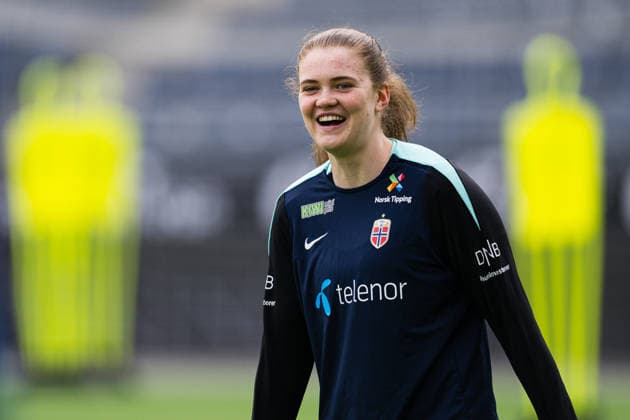 260306 Signe Gaupset of the Norwegian women™s national football team during a training session on March 6, 2026 in Stavanger. Photo: Marius Simensen BILDBYRAN Cop 238 bbeng dam fifa women s world cup qualifier football fotball fotboll norge norway practice soccer training trening träning Copyright: MARIUSxSIMENSEN BB260306BB461