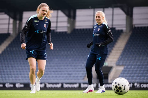 260306 Signe Gaupset of the Norwegian women™s national football team during a training session on March 6, 2026 in Stavanger. Photo: Marius Simensen BILDBYRAN Cop 238 bbeng dam fifa women s world cup qualifier football fotball fotboll norge norway practice soccer training trening träning Copyright: MARIUSxSIMENSEN BB260306BB467