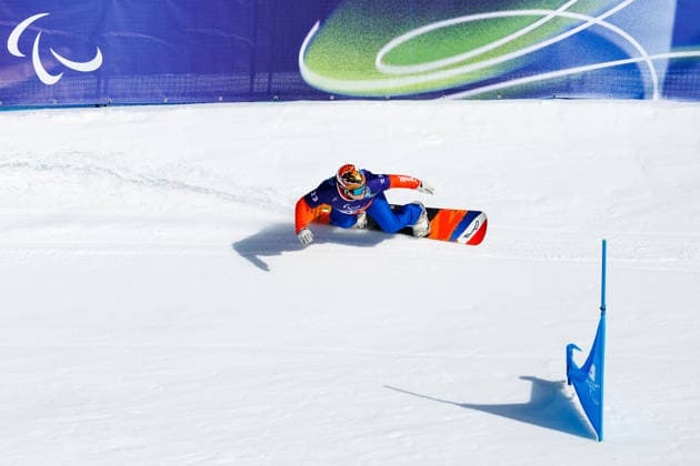 PARALYMPICS - Winter Paralympics Milano Cortina 2026 CORTINA D AMPEZZO,ITALY,06.MAR.26 - PARALYMPICS - Paralympic Winter games, Winterspiele,Spiele, Summer games Milano Cortina 2026, preview, Para Snowboard, training. Image shows Chris Vos (NED).  GEPAxpictures xMaticxKlansek
