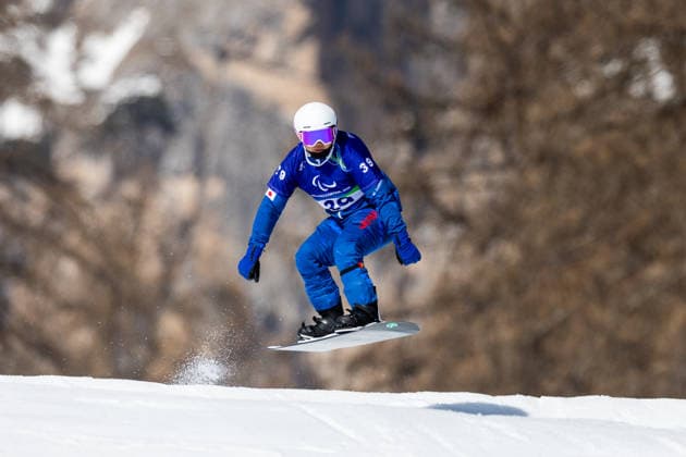Snowboard Training - Milano Cortina 2026 Winter Olympics: Day - 2 In Cortina D ampezzo, Italy, on March 6, 2026, men and women train for Para Snowboard Cross at Cortina Para Snowboard Park. ICHIKAWA Takahito (JPN) participates. Cortina d Ampezzo Italy  Copyright: xMauroxUjettox originalFilename:ujetto-menandwo260306_npMfK.jpg