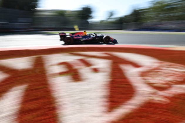 MELBOURNE, AUSTRALIA - MARCH 6: Isack Hadjar of France driving the (6) Oracle Red Bull Racing RB22 during practice ahead of the F1 Grand Prix of Australia at Albert Park Circuit on March 6, 2026 in Melbourne, Australia.(Photo by Qian Jun Paddocker-SPP) Copyright: xQianxJunx xPaddocker-SPPx Sportspressphoto_SPR103432