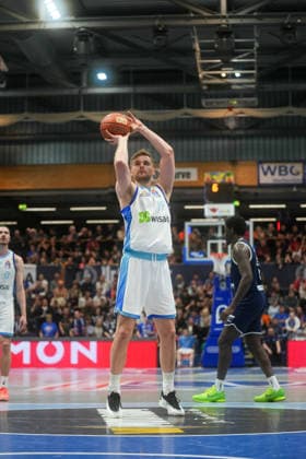 Till Pape (Skyliners Frankfurt, 19) beim Freiwurf nach einem Foul Syntainics MBC vs. Skyliners Frankfurt, Basketball, 1. Basketball Bundesliga, 22. Spieltag, Saison 2025 2026, 06.03.2026 Weissenfels Copyright: xEibner-Pressefoto PiaxSchindlerx EP_PSR