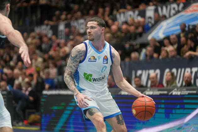 Logan Johnson (Skyliners Frankfurt, 00) bei der Spieleröffnung Syntainics MBC vs. Skyliners Frankfurt, Basketball, 1. Basketball Bundesliga, 22. Spieltag, Saison 2025 2026, 06.03.2026 Syntainics MBC vs. Skyliners Frankfurt, Basketball, 1. Basketball Bundesliga, 22. Spieltag, Saison 2025 2026, 06.03.2026 Weissenfels Copyright: xEibner-Pressefoto PiaxSchindlerx EP_PSR