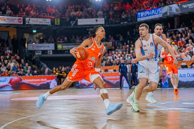 1. Basketball Bundesliga, easyCredit BBL, Saison 2025 2026, Herren, Hauptrunde, 22. Spieltag, 06.03.2026, RASTA Vechta - Science City Jena Alonzo Verge ( 11 - RASTA Vechta) in Aktion Vechta RASTA Dome Niedersachsen Deutschland