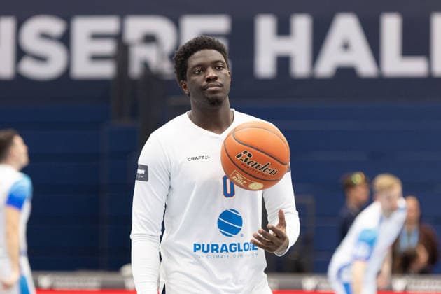 Khyri Thomas (MBC, 0) Aufwärmen für das Spiel Syntainics MBC vs. Skyliners Frankfurt, Basketball, 1. Bundesliga, Maenner, 22. Spieltag, Hauptrunde, Saison 2025 26, 06.03.2026. Weißenfels Stadthalle Sachsen-Anhalt Deutschland