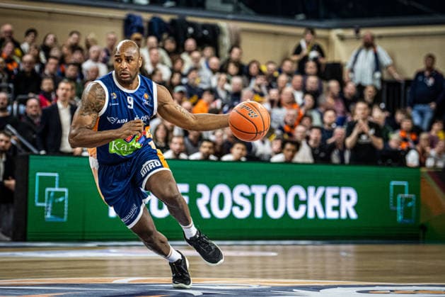 Rostock, Deutschland 06. März 2026: 1.BBL 2025 2026 Rostock Seawolves gegen VET-CONCEPT Gladiators Trier Im Bild: DeAndre Lansdowne (Rostock Seawolves) Copyright: xFotostandx xVoelkerx