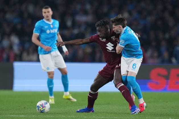 Torino™s Duvan Zapata Napoli™s Billy Gilmour during the Serie A EniLive soccer match between Napoli and Torino at the Diego Armando Maradona stadium, Italy - Naples Friday March 06, 2026 - Soccer ( Photo by Alfredo Falcone LaPresse )  Copyright: xAlfredoxFalcone LaPressex
