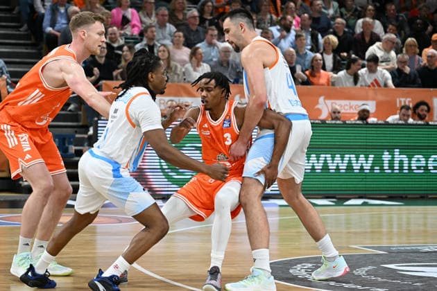 GER, EasyCredit BBL RASTA Vechta - Science City Jena 06.03.2026, RASTA Dome, Vechta, GER, EasyCredit BBL RASTA Vechta - Science City Jena im Bild MALIK PARSONS (Rasta Vechta 3)