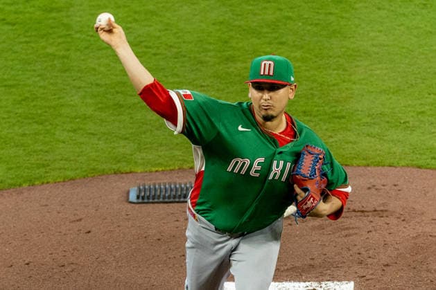 Javier Assad of Mexico throws a pitch during a World Baseball Classic game between Great Britain and Mexico at Daikin Park in Houston, United States, 06 March 2026. World Baseball Classic: Great Britain vs Mexico !ACHTUNG: NUR REDAKTIONELLE NUTZUNG!  Copyright: xCarlosxRamírezx AMDEP1986 20260306-55019617205_1
