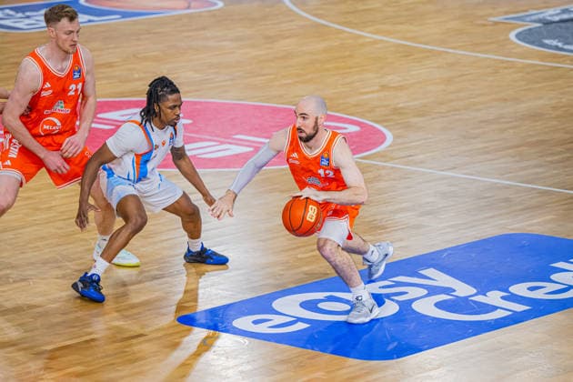 1. Basketball Bundesliga, easyCredit BBL, Saison 2025 2026, Herren, Hauptrunde, 22. Spieltag, 06.03.2026, RASTA Vechta - Science City Jena Tommy Kuhse ( 12 - RASTA Vechta) in Aktion Vechta RASTA Dome Niedersachsen Deutschland