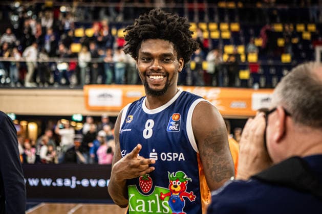 Rostock, Deutschland 06. März 2026: 1.BBL 2025 2026 Rostock Seawolves gegen VET-CONCEPT Gladiators Trier Im Bild: Kassim Nicholson (Rostock Seawolves) jubelt nach dem Abpfiff Copyright: xFotostandx xVoelkerx