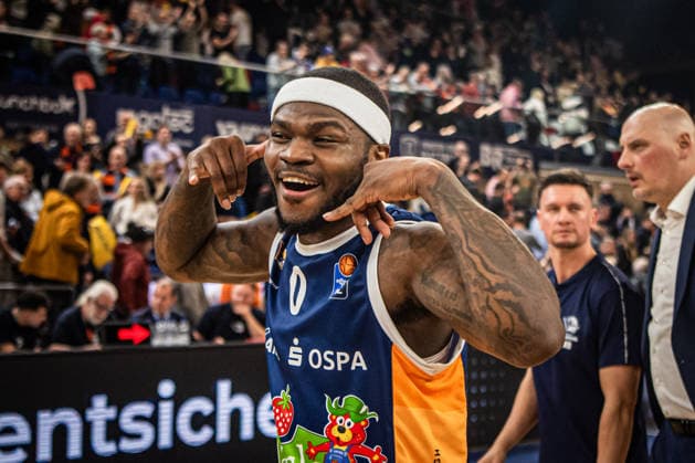 Rostock, Deutschland 06. März 2026: 1.BBL 2025 2026 Rostock Seawolves gegen VET-CONCEPT Gladiators Trier Im Bild: TJ Crockett Jr. (Rostock Seawolves) Schlussjubel, Schlußjubel Copyright: xFotostandx xVoelkerx