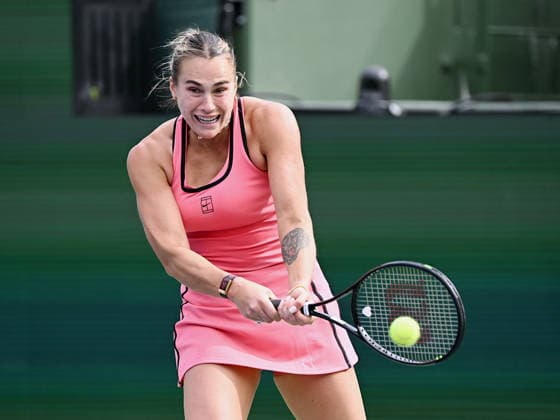 INDIAN WELLS, CA - MARCH 06: Aryna Sabalenka (RUS) returns the ball during a WTA, Tennis Damen tennis match during the BNP Paribas Open played on March 6, 2026 at the Indian Wells Tennis Garden in Indian Wells, CA. (Photo by John Cordes Icon Sportswire) TENNIS: MAR 06 BNP Paribas Open EDITORIAL USE ONLY Icon506260306038