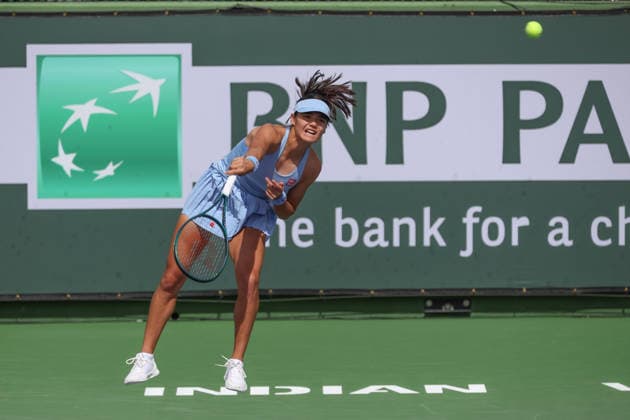 INDIAN WELLS, CA - MARCH 06: Emma Raducanu (GBR) serves during the BNP Paribas Open on March 6, 2026 at Indian Wells Tennis Garden in Indian Wells, CA. (Photo by George Walker Icon Sportswire) TENNIS: MAR 06 BNP Paribas Open EDITORIAL USE ONLY Icon260306032