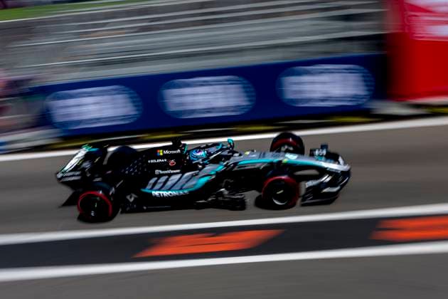 MELBOURNE - Formula 1 driver George Russell of Mercedes AMG-Petronas Formula One Team during the Formula 1 Melbourne free practice and qualifying session at Albert Park on March 7, 2025 in Melbourne, Australia. (Photo by DeFodi Images) -