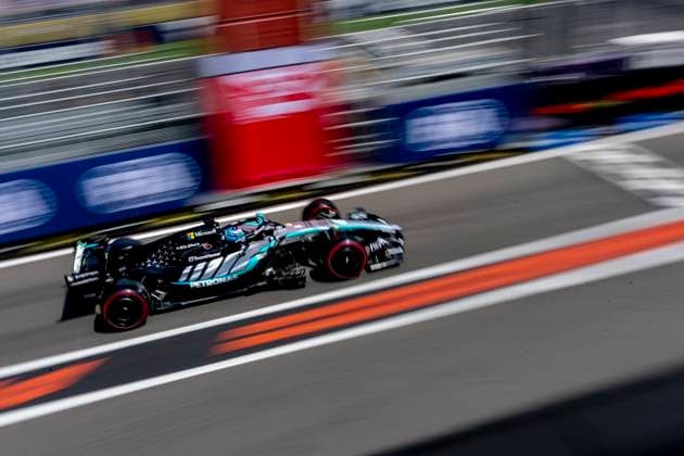 MELBOURNE - Formula 1 driver George Russell of Mercedes AMG-Petronas Formula One Team during the Formula 1 Melbourne free practice and qualifying session at Albert Park on March 7, 2025 in Melbourne, Australia. (Photo by DeFodi Images) -