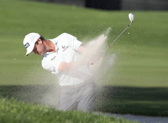 ORLANDO, FL - MARCH 06: PGA, Golf Herren golfer Harris English hits his second shot from a fairway bunker on the 16th hole on March 6, 2026, during the Arnold Palmer Invitational presented by Mastercard at Arnold Palmer™s Bay Hill Club & Lodge in Orlando, Florida. (Photo by Brian Spurlock Icon Sportswire) GOLF: MAR 06 PGA Arnold Palmer Invitational presented by Mastercard EDITORIAL USE ONLY Icon26030643