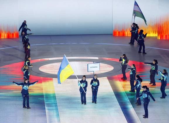Milan Cortina Paralympics: Opening ceremony The flag of Ukraine is carried into the Verona Arena, a Roman amphitheater in Verona, Italy, in the parade of athletes during the opening ceremony of the Milan Cortina Paralympics on March 6, 2026. Ukrainian para athletes boycotted the opening ceremony in protest at the attendance of Russian and Belarusian athletes in the parade under their national flags.  A14AA0005355676P