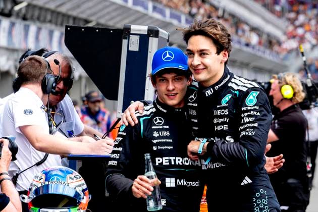 MELBOURNE - Formula 1 driver Kimi Antonelli of Mercedes AMG-Petronas Formula One Team, Formula 1 driver George Russell of Mercedes AMG-Petronas Formula One Team during the Formula 1 Melbourne free practice and qualifying at Albert Park on March 7, 2025 in Melbourne, Australia. (Photo by DeFodi Images) -