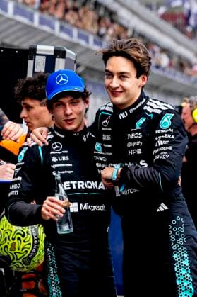 MELBOURNE - Formula 1 driver Kimi Antonelli of Mercedes AMG-Petronas Formula One Team, Formula 1 driver George Russell of Mercedes AMG-Petronas Formula One Team during the Formula 1 Melbourne free practice and qualifying at Albert Park on March 7, 2025 in Melbourne, Australia. (Photo by DeFodi Images) -