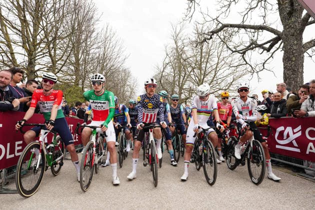 Start of the race during the Strade Bianche (White Roads) a 203 km one day cycling race from and to Siena (Tuscany), Italy - Saturday March 7, 2025 - - cycling  Copyright: xMassimoxPaolone LaPressex