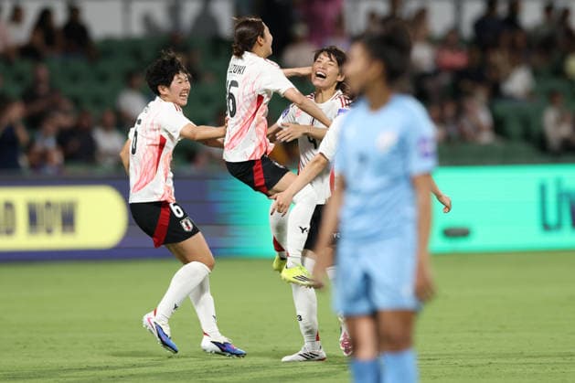 SOCCER ASIAN CUP INDIA JAPAN, Japan™s Yuzuki Yamamoto scores the opening goal and celebrates with team mates during the AFC Women™s Asian Cup Group C match between India and Japan at HBF Park in Perth, Saturday, March 7, 2026. ( NO ARCHIVING, EDITORIAL USE ONLY PERTH WESTERN AUSTRALIA AUSTRALIA  Copyright: xCOLINxMURTYx 20260307186522165439