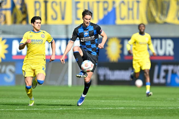 Paderborn, Home Deluxe Arena, 07.03.26, GER, Herren, 2.Bundesliga, Saison 2025-2026, SC Paderborn 07 - Eintracht Braunschweig Bild: v.li. im Zweikampf Grant-Leon RANOS (Braunschweig) und Jonah STICKER (Paderborn) DFL regulations prohibit any use of photographs as image sequences and or quasi-video. NRW Deutschland