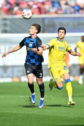 Paderborn, Home Deluxe Arena, 07.03.26, GER, Herren, 2.Bundesliga, Saison 2025-2026, SC Paderborn 07 - Eintracht Braunschweig Bild: v.li. im Zweikampf Jonah STICKER (Paderborn) und Grant-Leon RANOS (Braunschweig) DFL regulations prohibit any use of photographs as image sequences and or quasi-video. NRW Deutschland