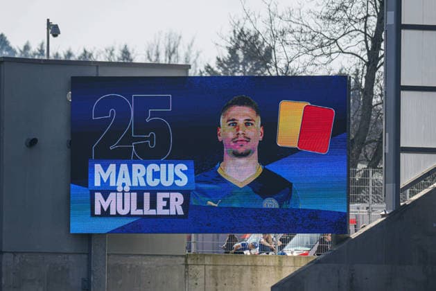 07.03.2026, xhettx, Fussball 2.Bundesliga, SV Darmstadt 98 - Holstein Kiel v.l. Marcus Müller (KSV Holstein Kiel, 25) muss mit Gelb-Rot runter (DFL DFB REGULATIONS PROHIBIT ANY USE OF PHOTOGRAPHS as IMAGE SEQUENCES and or QUASI-VIDEO)