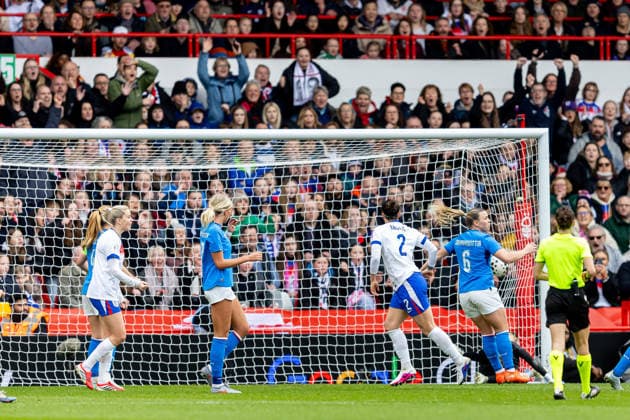 England Women v Iceland Women, FIFA Women s World UEFA Cup, Group A GOAL scores 1-0 England Women Lucy Bronze heads the ball and scores during the FIFA Women s World UEFA Cup match between England Women and Iceland Women at the City Ground, Nottingham, UK on 7 March 2026. Nottingham City Ground Nottinghamshire UK Editorial use only , Copyright: xManjitxNarotrax PSI-23851-0013