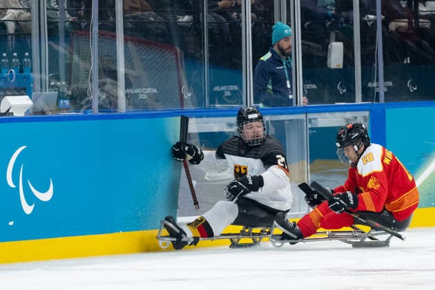 Para Ice hockey, Eishockey - Millano Cortina 2026 Winter Paralympics: Day 1 Para Ice Hockey - Milano Cortina 2026 Winter Paralympics: Day 1 MILANO SANTAGIULIA ICE HOCKEY ARENA MILANO, ITALY - MARCH 7: Preliminary Round - Group A China - Germany BETZ Steven (No. 21, Athlet, Defender, 11.02.1993, Club Huskies Waldbronn) Team Para Ice Hockey Germany is playing China on March 7 at the Milano Santagiulia Ice Hockey Arena at day 1 of the Milano Cortina 2026 Winter Paralympics. (Photo by RALF KUCKUCK) Copyright 2026 Ralf Kuckuck