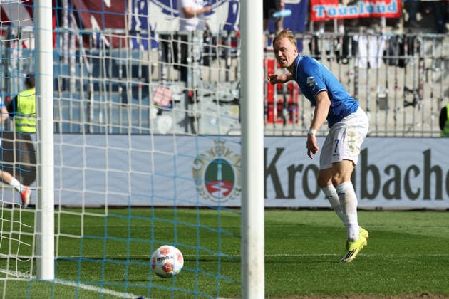 2026.03.07 xjfx 2.Bundesliga SV Darmstadt 98 - Holstein Kiel v.l., Isac Alexi Sivert Lidberg (SV Darmstadt 98) macht das 1:0 (DFL DFB REGULATIONS PROHIBIT ANY USE OF PHOTOGRAPHS as IMAGE SEQUENCES and or QUASI-VIDEO)
