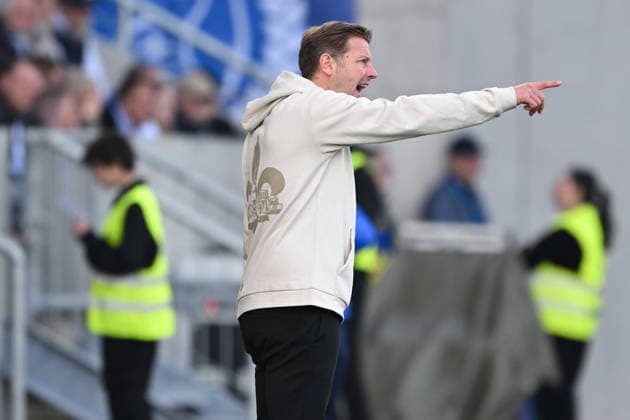 Florian Kohfeldt (SV Darmstadt 1898, Trainer) gestikuliert, GER, SV Darmstadt 98 vs. Holstein Kiel, Fussball 2. Bundesliga, 25. Spieltag, Saison 2025 2026, 07.03.2026. DFL regulations prohibit any use of photographs as image sequences and or quasi-video GER, SV Darmstadt 98 vs. Holstein Kiel, Fussball 2. Bundesliga, 25. Spieltag, Saison 2025 2026 Darmstadt