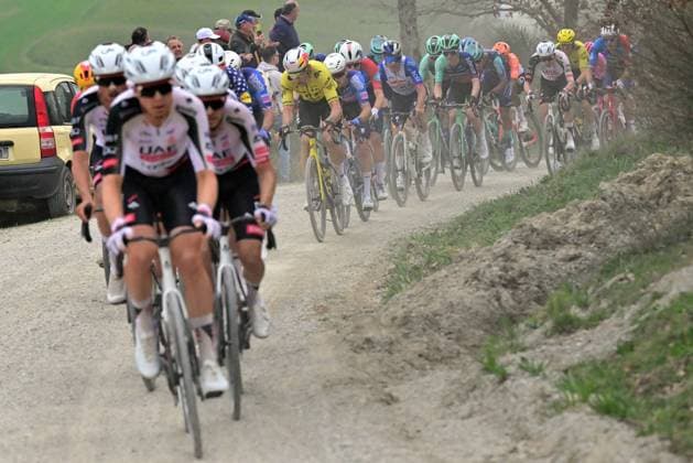 The pack of riders pictured in action during the men elite Strade Bianche one day cycling race, 203km from and to Siena, Italy on Saturday 07 March 2026. DIRKxWAEM  x166739284x