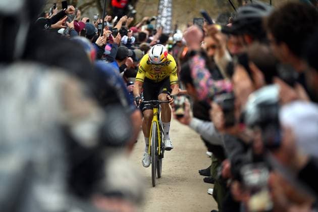 Belgian Wout Van Aert of Team Visma-Lease a Bike pictured in action during the men elite Strade Bianche one day cycling race, 203km from and to Siena, Italy on Saturday 07 March 2026. POOLxTIMxDExWAELE  x166747386x