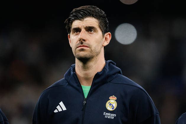 Thibaut Courtois seen during Champions League knock out play off game between teams of Real Madrid CF and SL Benfica (Maciej Rogowski Ball Raw Images) Madrid Bernabeu Spain Copyright: xMaciejxRogowskix maciejrogowski_realmadrid_slbenfica_2526_4-076