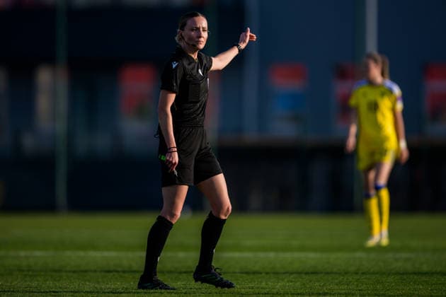260307 Referee Fabienne Michel during the FIFA Women™s World Cup Qualifier football match between Serbia and Sweden on March 7, 2026 in Stara Pazova. Photo: Ludvig Thunman BILDBYRAN kod LT LT0784 fotboll football soccer fotball vm-kval kval fifa womens world cup qualifier qualifier serbien serbia sverige sweden dam bbeng Copyright: LUDVIGxTHUNMAN BB260307LT054