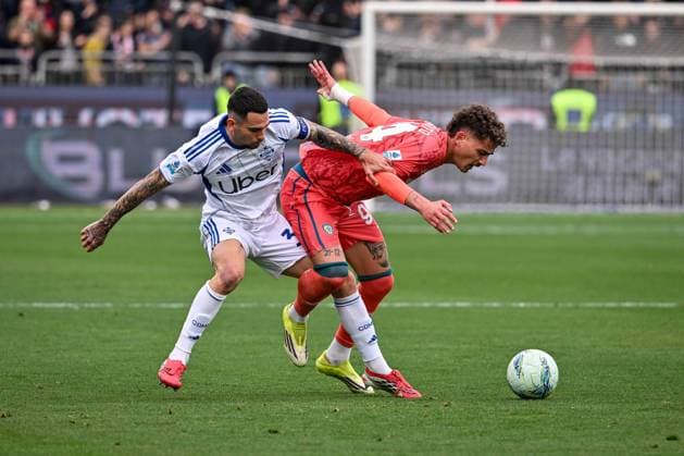 Sebastiano Esposito of Cagliari Calcio during Cagliari Calcio vs Como 1907, Italian soccer Serie A match in Cagliari, Italy, March 07 2026  Copyright: xLuigixCanu IPAxSportx xipa-agency.netx xx IPA_72509772 IPA_Agency_IPA72509772
