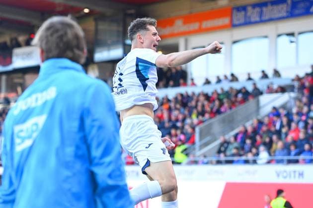 Torjubel Fisnik ASLLANI (1899 Hoffenheim) nach Tor zum 0-3,Jubel,Freude,Begeisterung,Aktion. Fussball 1. Bundesliga Saison 2025 2026, 25.Spieltag, Spieltag25 1.FC Heidenheim - TSG 1899 Hoffenheim am 07.03.2026, VOITH ARENA
