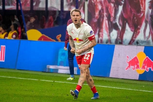 GER, Leipzig, Fußball, DFL Bundesliga, 25. Spieltag, RB Leipzig vs. FC Augsburg im Bild v.l.: David Raum (RB Leipzig 22), Torjubel, Schrei, Jubel 07.03.2025, Red-Bull Arena Leipzig DFL DFB REGULATIONS PROHIBIT ANY USE OF PHOTOGRAPHS AS IMAGE SEQUENCES AND OR QUASI-VIDEO,